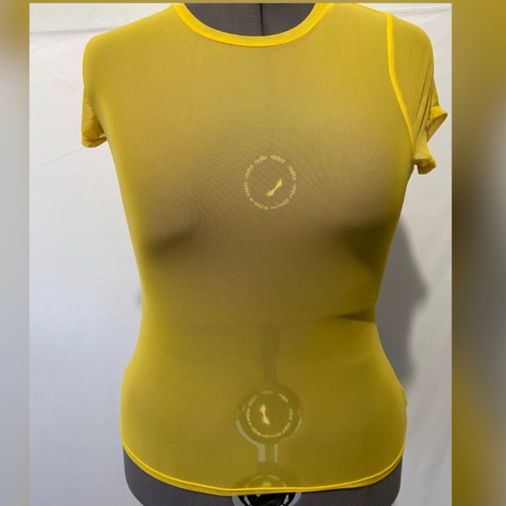 Torrid NWT yellow mesh tee